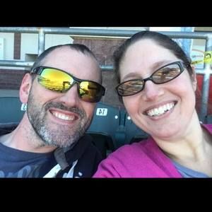 Meet your Posher, Clarissa